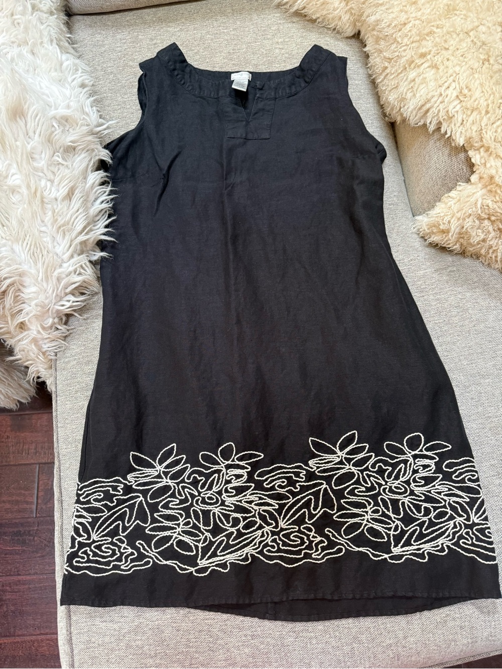Black Sleeveless Linen Dress with White Floral Embroidery